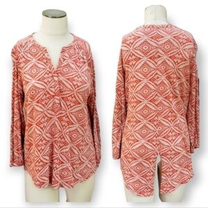 Lucky Brand | S reddish orange and white top tuxedo hem